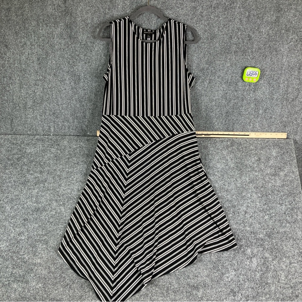 Banana‎ Republic Monochrome Striped Dress